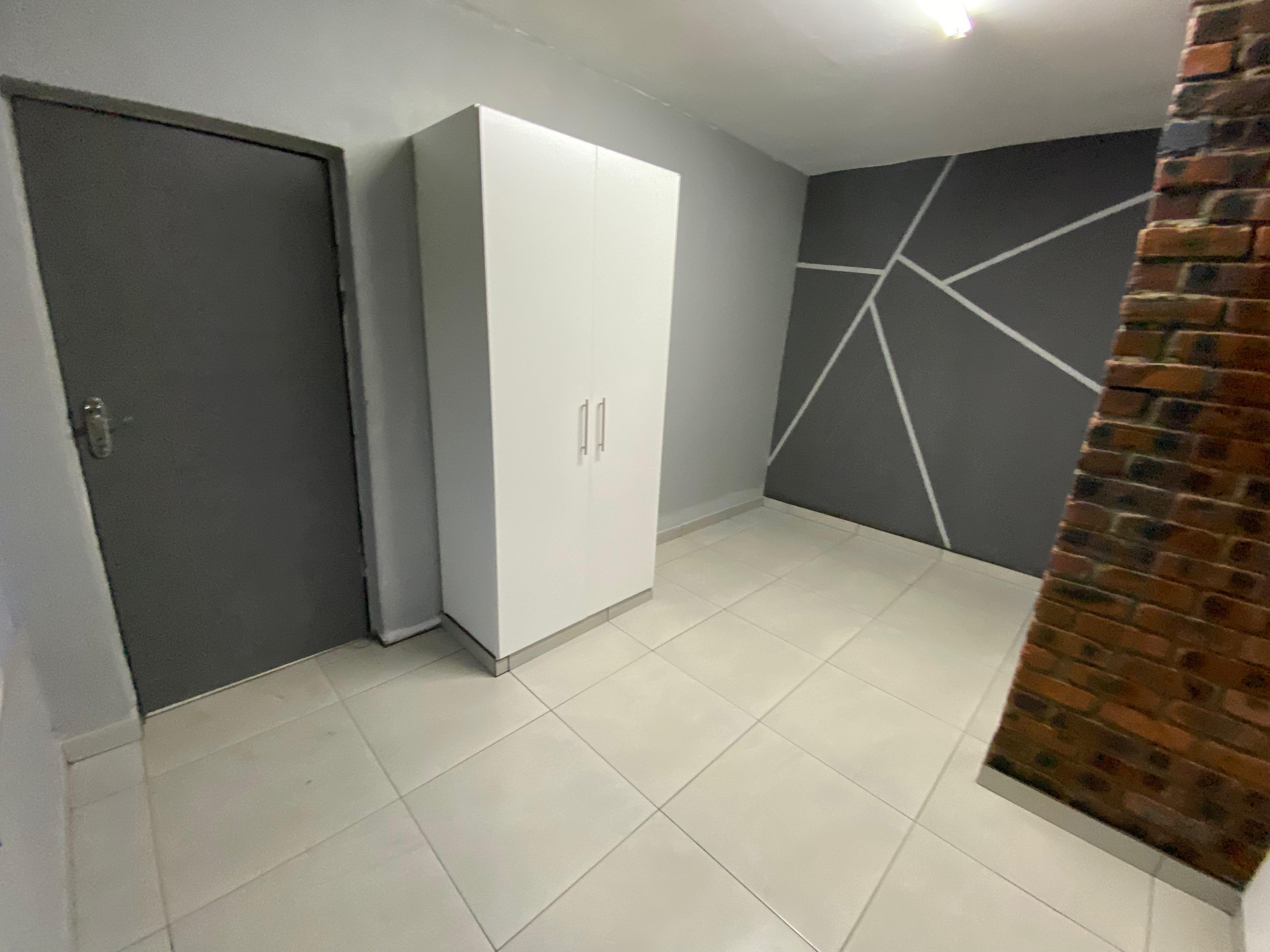 Waterloo Development - 12 modern affordable housing units for young professionals in Durban